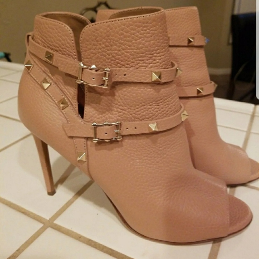 Rock stud Valentino size 41